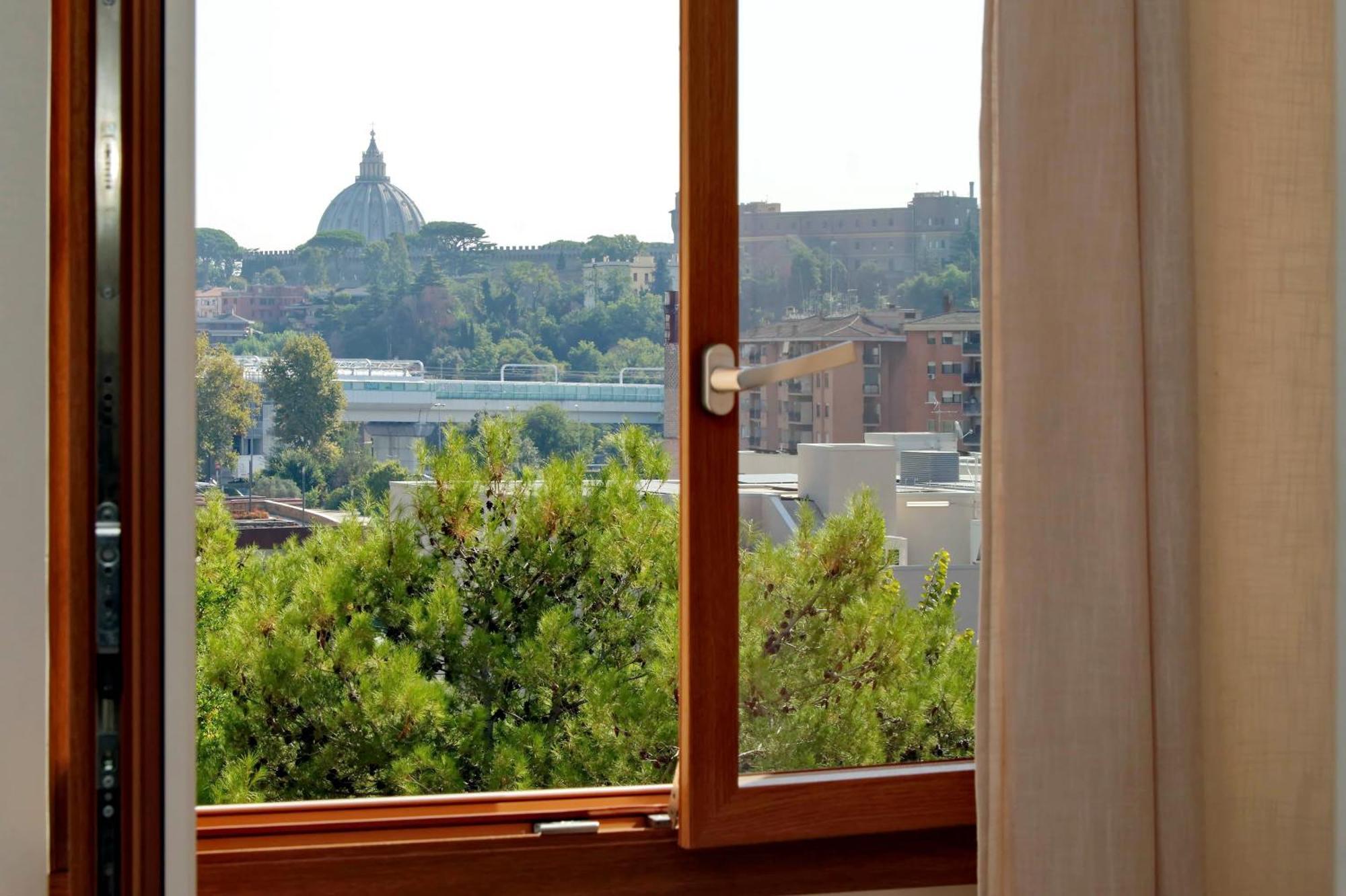 Vatican View Viale Di Valle Aurelia Рим Экстерьер фото